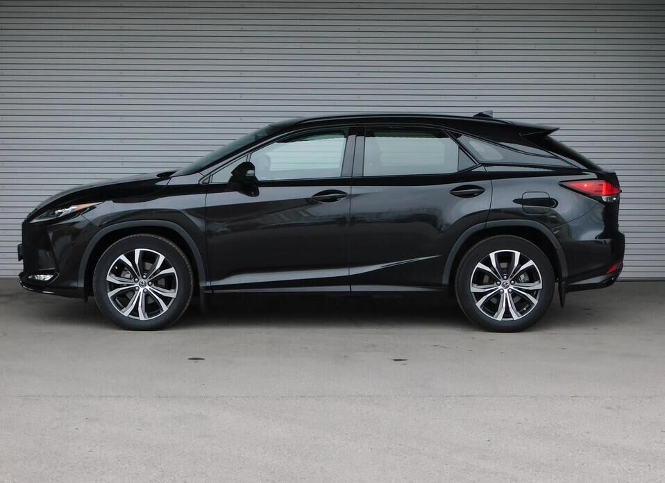 Lexus RX, IV Рестайлинг 300 2.0 AT (238 л.с.) 4WD