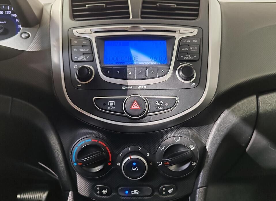 Hyundai Solaris 1.6 AT (123 л.с.)