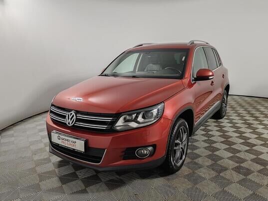 Volkswagen Tiguan, 2013&nbsp;г., 181&nbsp;374&nbsp;км