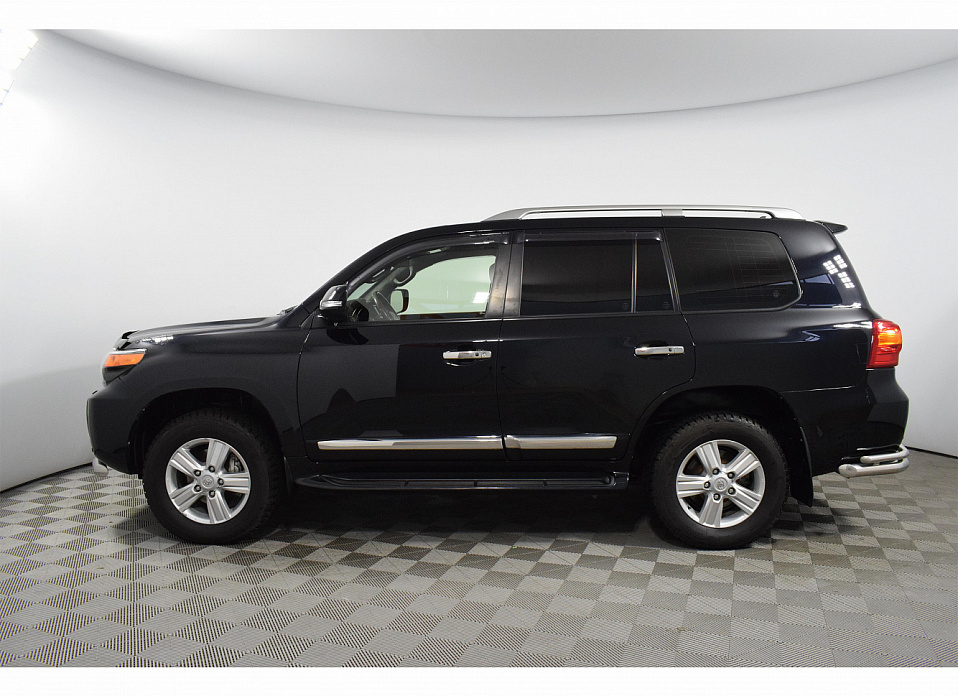 Toyota Land Cruiser, 200 Series Рестайлинг 1 4.5d AT (235 л.с.) 4WD
