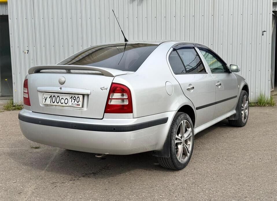 Skoda Octavia 1.8 AT (150 л.с.)