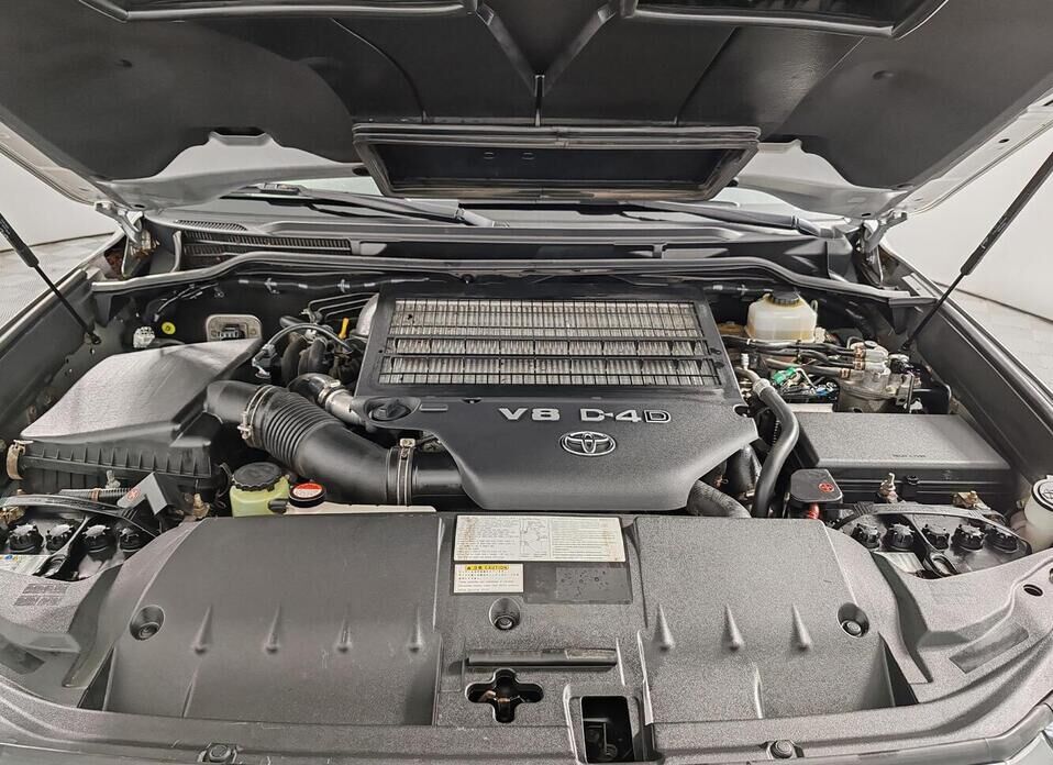Toyota Land Cruiser 4.5d AT (249 л.с.) 4WD