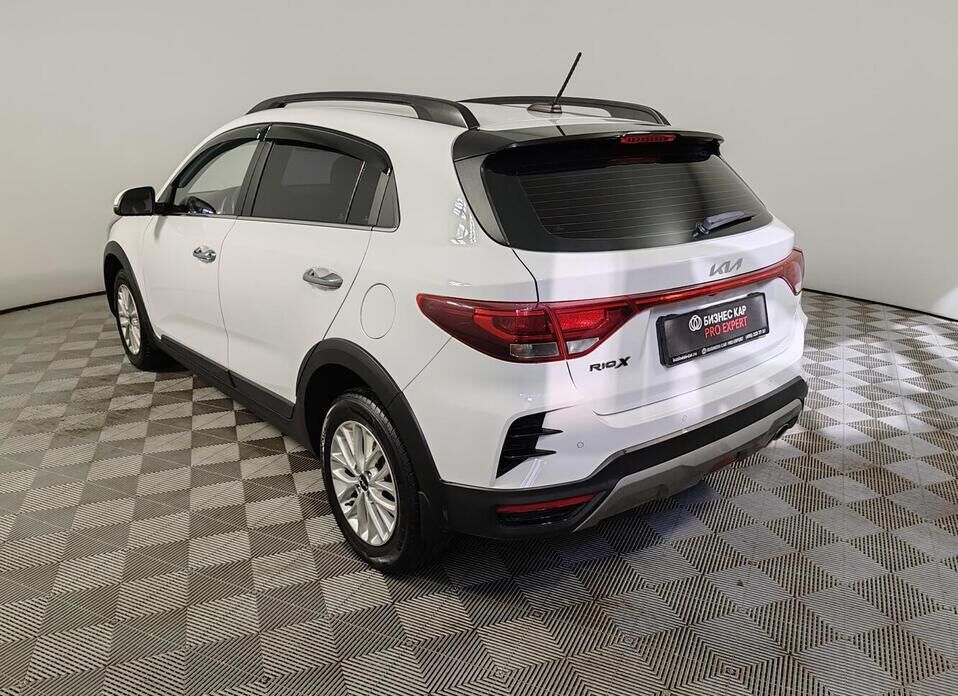 Kia Rio, IV Рестайлинг X 1.6 AT (123 л.с.)