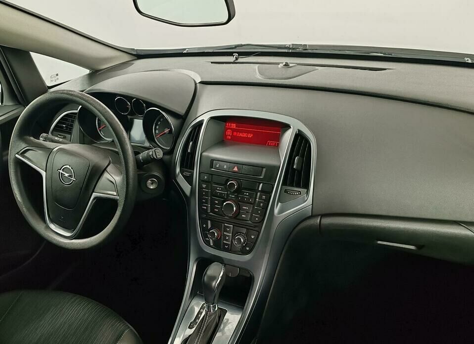 Opel Astra 1.4 AT (140 л.с.)