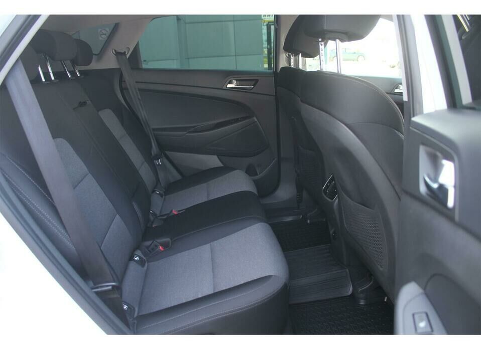 Hyundai Tucson 2.0 AT (150 л.с.)