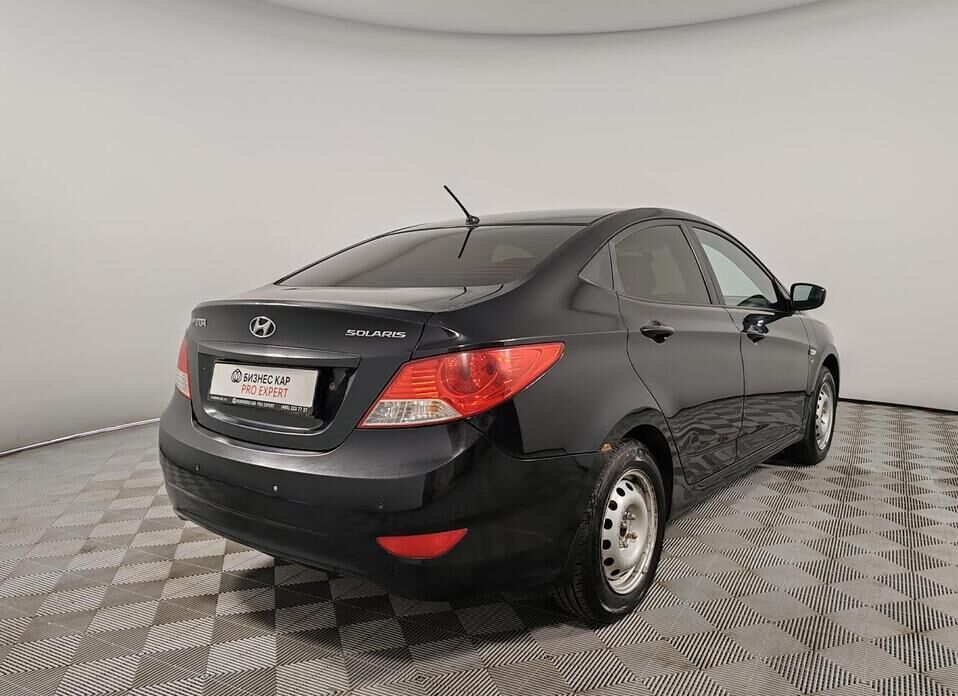 Hyundai Solaris 1.6 AT (123 л.с.)
