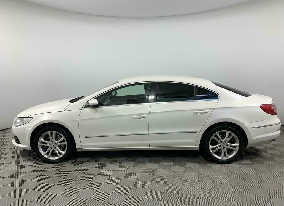 Volkswagen Passat CC 1.8 AMT (152 л.с.)