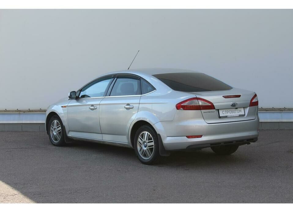 Ford Mondeo 2.3 AT (161 л.с.)