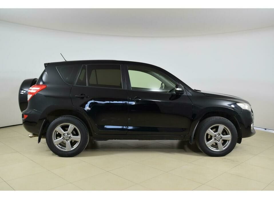 Toyota RAV4 2.0 CVT (148 л.с.) 4WD