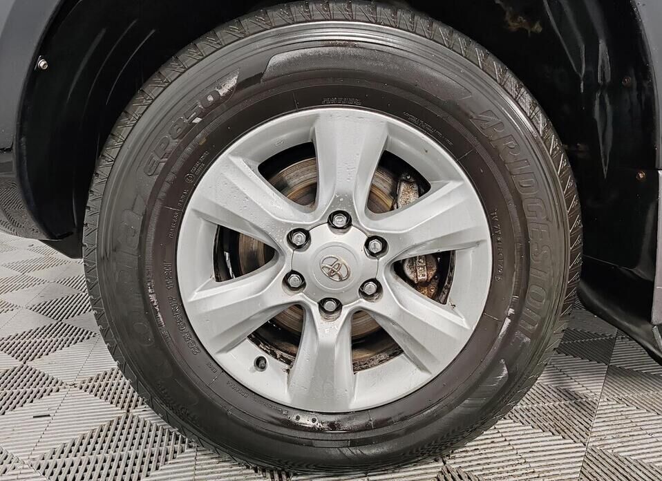 Toyota Land Cruiser Prado, 120 Series 5-speed 4.0 AT (249 л.с.) 4WD
