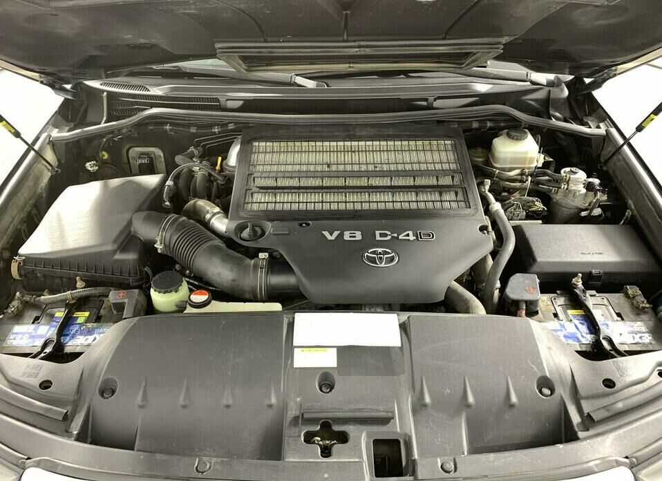 Toyota Land Cruiser 4.5d AT (235 л.с.) 4WD