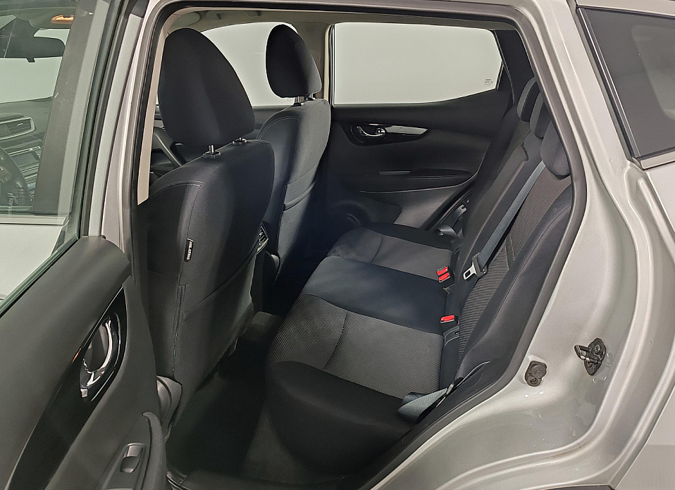 Nissan Qashqai, II Рестайлинг 2.0 CVT (144 л.с.)