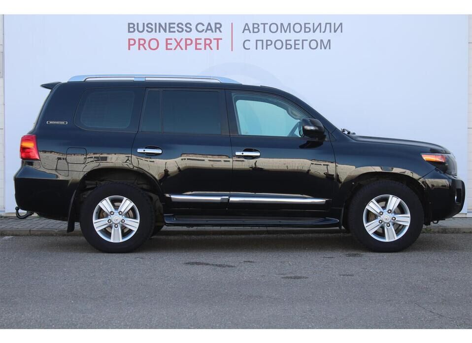 Toyota Land Cruiser, 200 Series Рестайлинг 1 4.5d AT (235 л.с.) 4WD