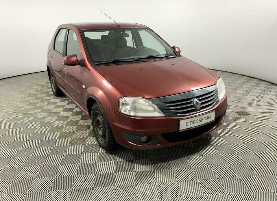 Renault Logan 1.6 MT (102 л.с.)