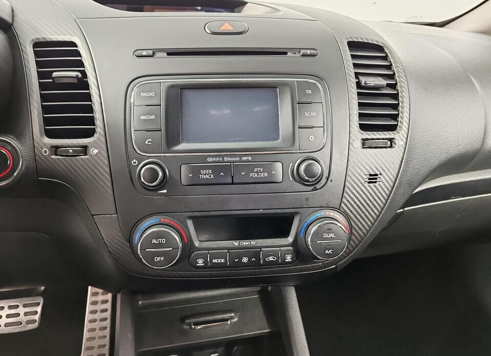 Kia Cerato 1.6 AT (130 л.с.)