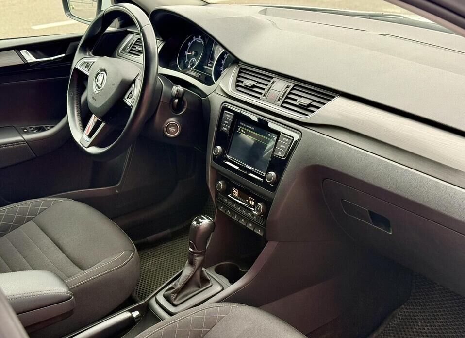 Skoda Rapid, I Рестайлинг 1.4 AMT (125 л.с.)