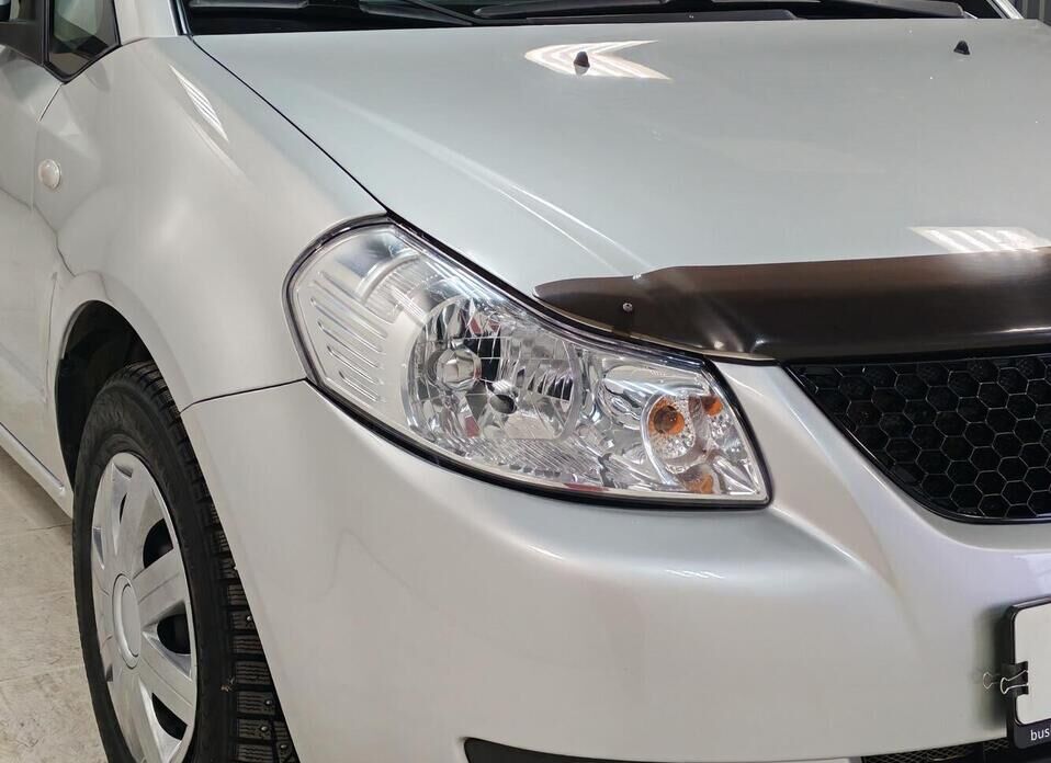 Suzuki SX4, I (Classic) 1.6 AT (106 л.с.)