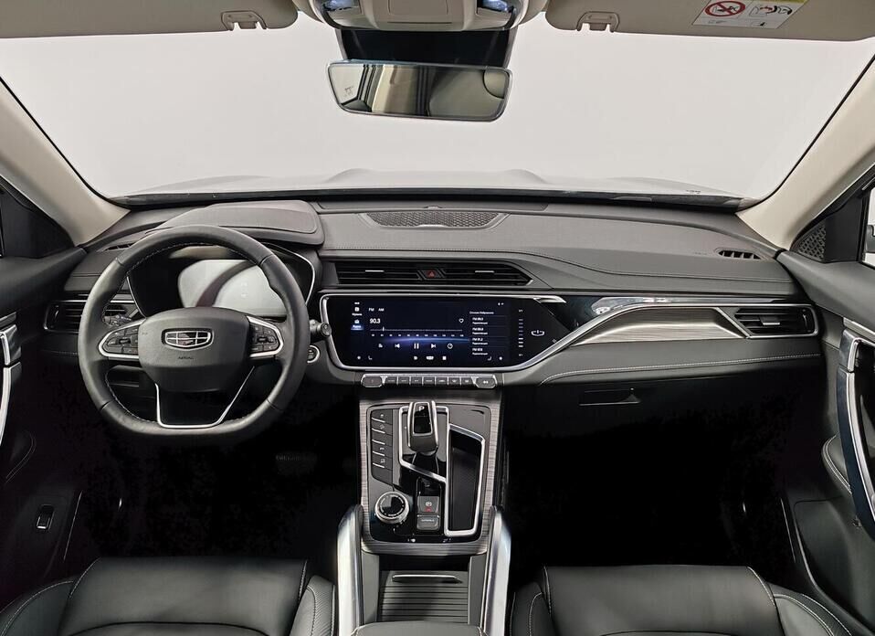 Geely Atlas Pro 1.5 AMT (177 л.с.) 4WD