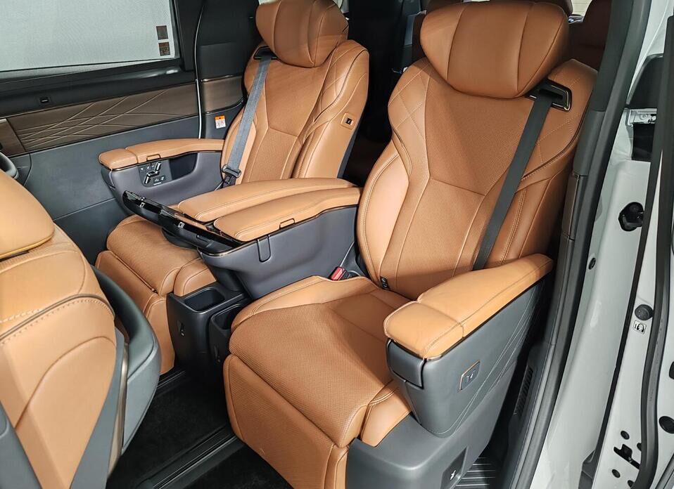 Toyota Alphard, IV 2.5hyb CVT (190 л.с.) 4WD