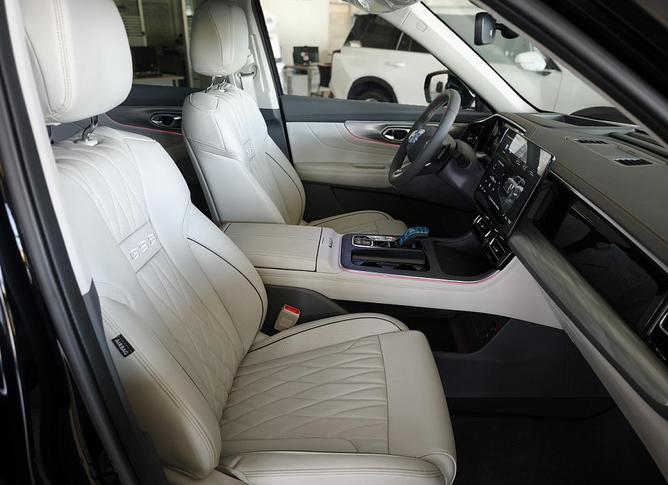 GAC GS8, II 2.0 AT (231 л.с.) 4WD