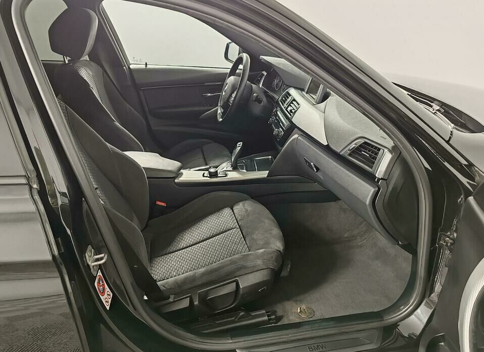 BMW 3 серии 320i xDrive 2.0 AT (184 л.с.) 4WD