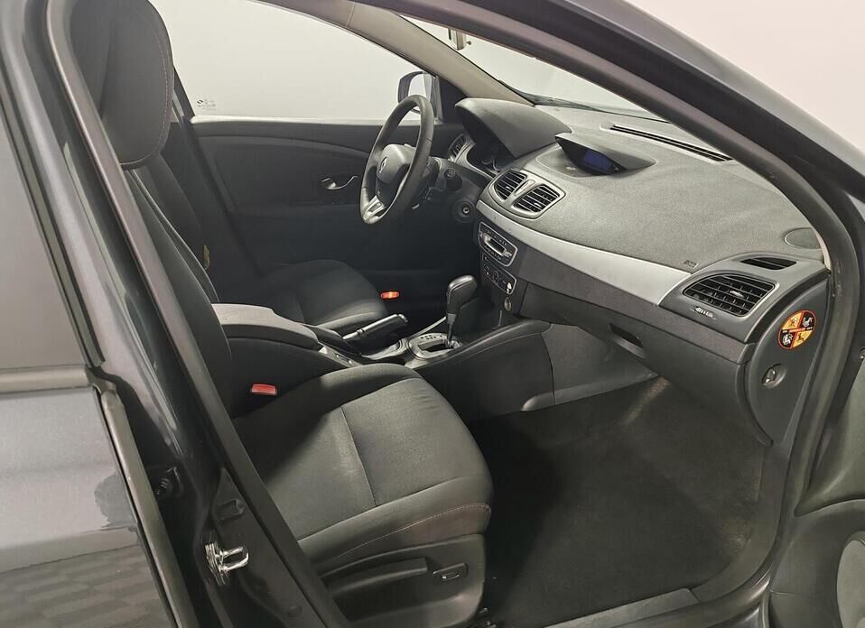 Renault Fluence, I 1.6 AT (106 л.с.)