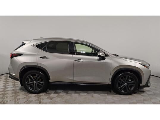 Lexus NX, 2022&nbsp;г., 54&nbsp;995&nbsp;км