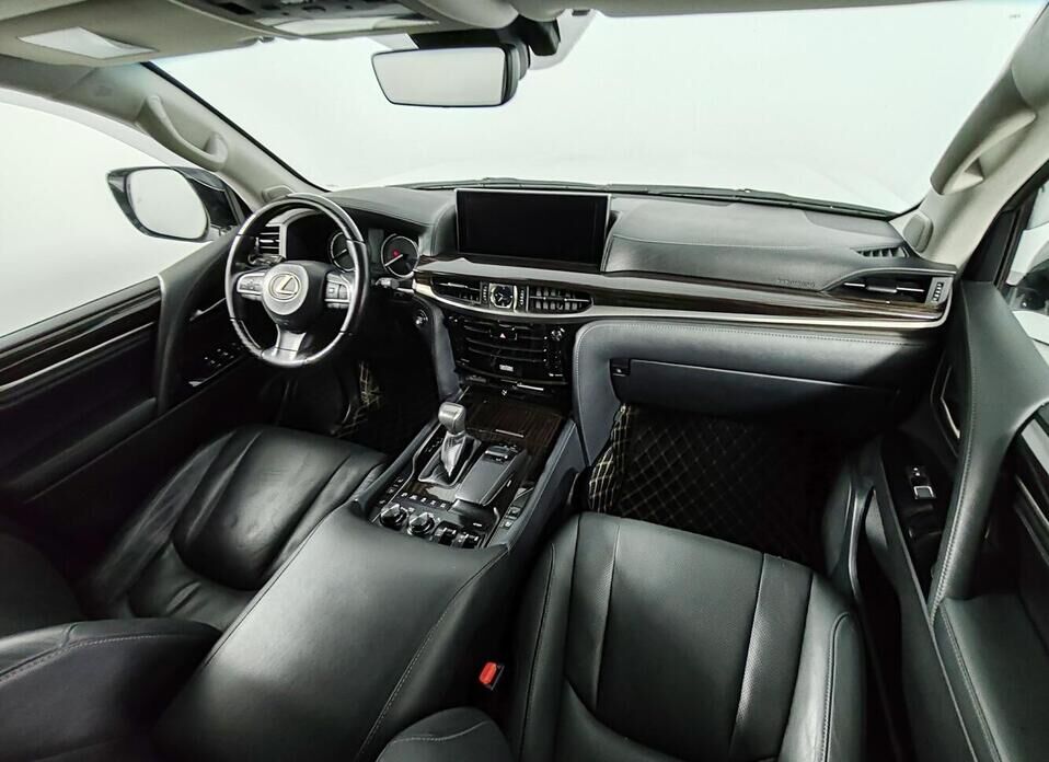 Lexus LX, III Рестайлинг 2 570 5.7 AT (367 л.с.) 4WD