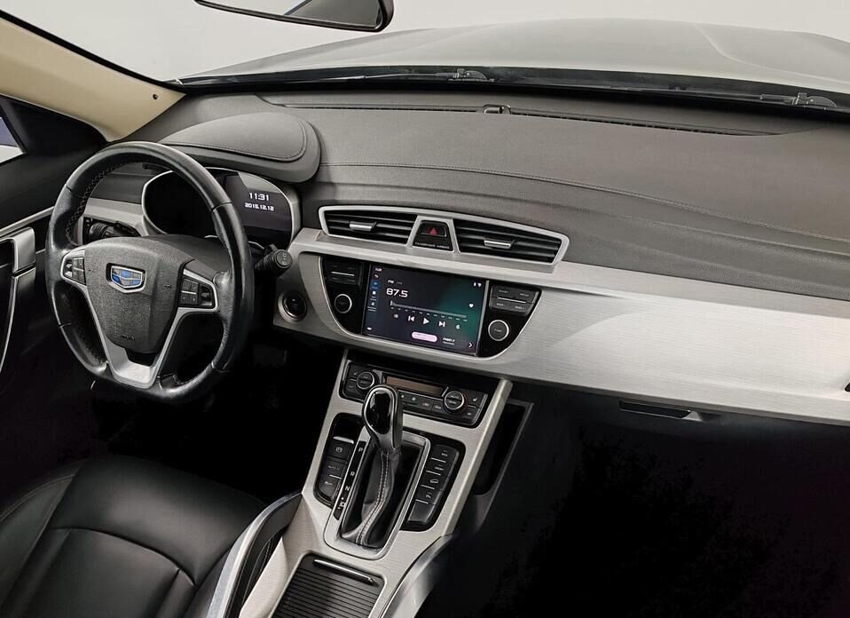 Geely Atlas, I 1.8 AT (184 л.с.) 4WD