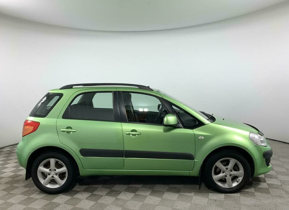 Suzuki SX4 1.6 AT (106 л.с.)