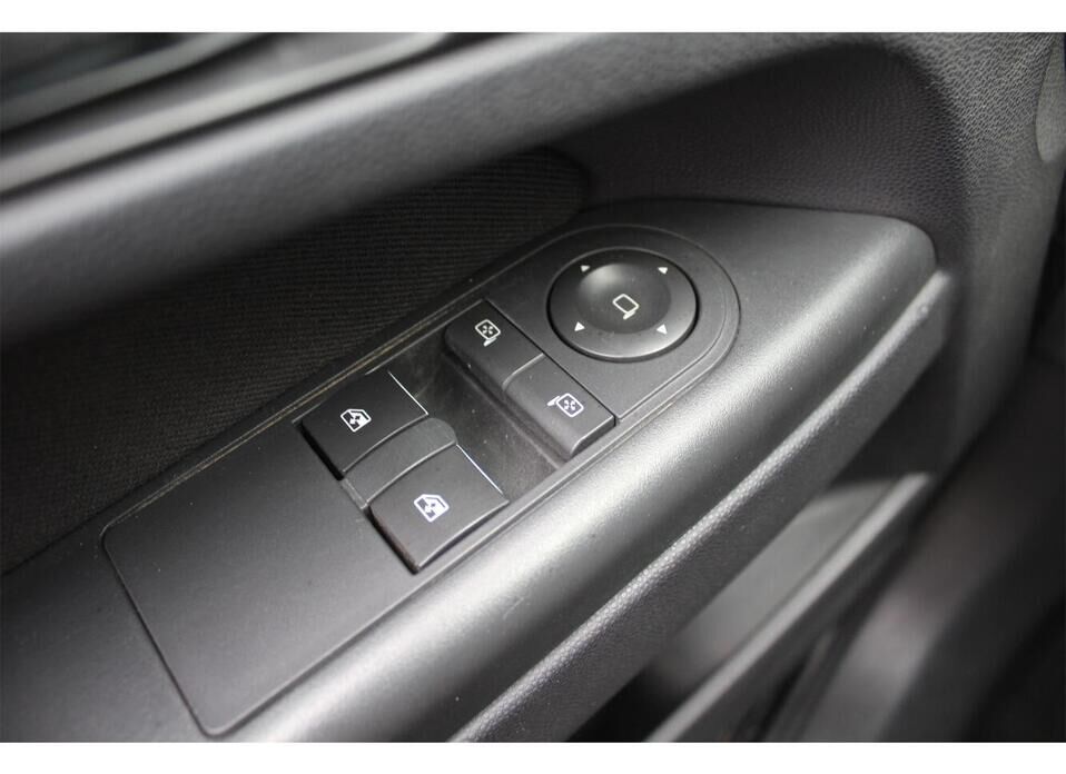 Opel Zafira, B Рестайлинг 1.9d AT (150 л.с.)