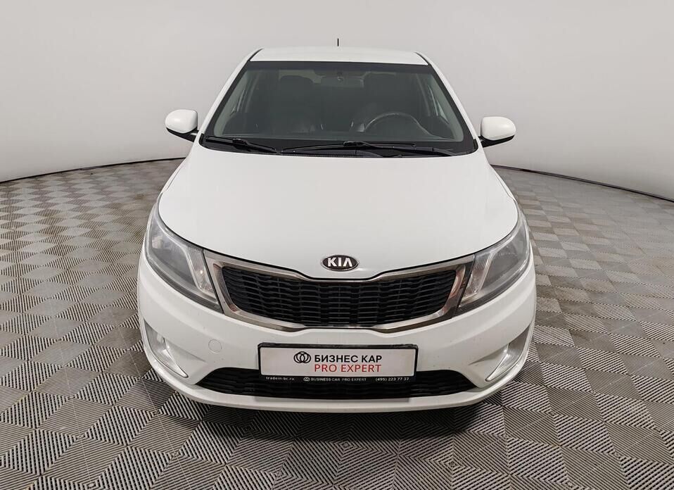 Kia Rio 5-speed 1.6 MT (123 л.с.)