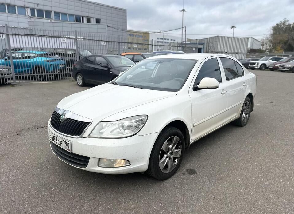 Skoda Octavia, II (A5) Рестайлинг 1.8 AT (152 л.с.)