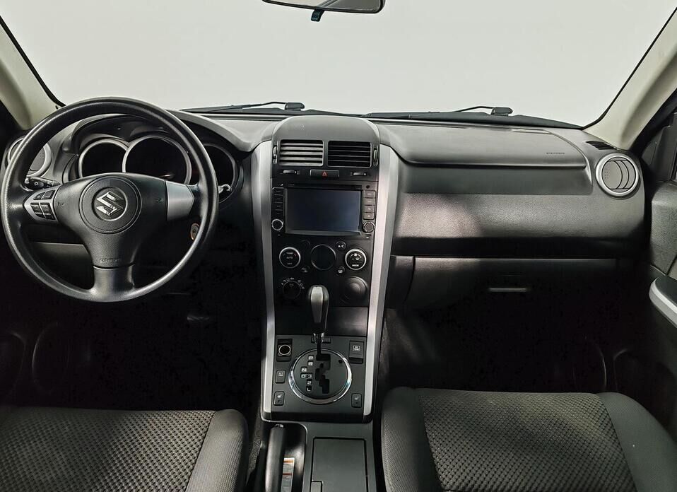Suzuki Grand Vitara, III Рестайлинг 2.0 AT (140 л.с.) 4WD
