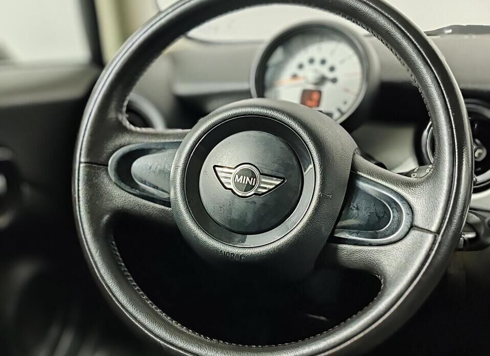 MINI Clubman, I Рестайлинг Cooper 1.6 AT (122 л.с.)