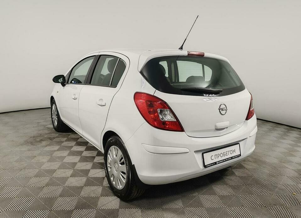 Opel Corsa 1.4 MT (100 л.с.)