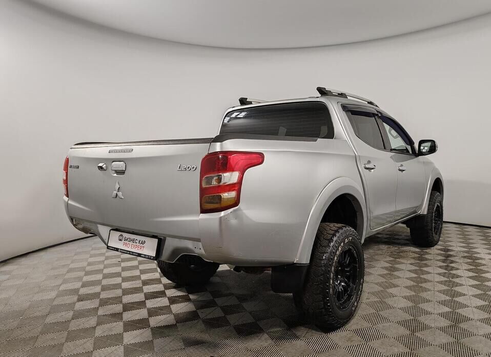 Mitsubishi L200, V 2.4d AT (154 л.с.) 4WD