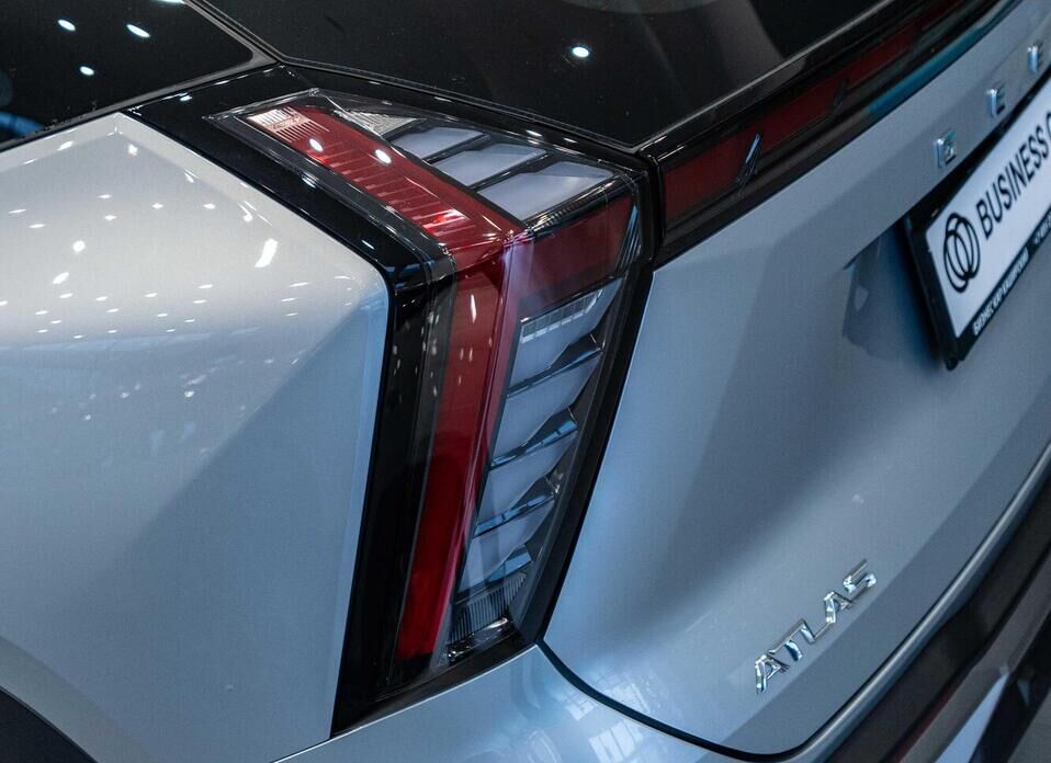 Geely Atlas, II 2.0 AT (200 л.с.) 4WD