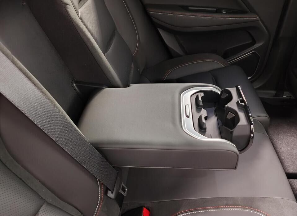 Geely Tugella, I 2.0 AT (238 л.с.) 4WD