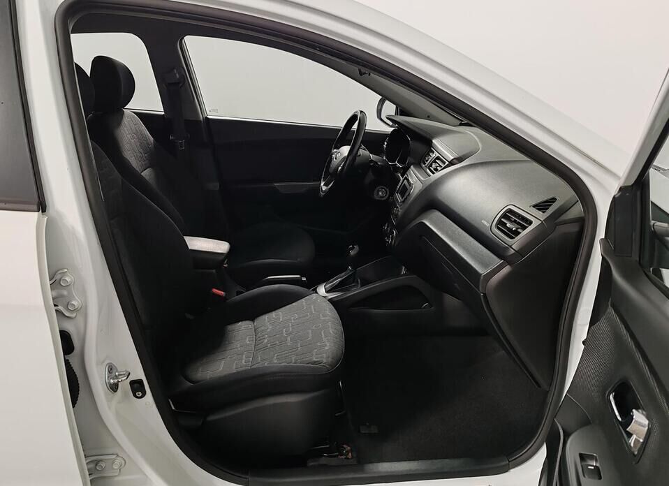 Kia Rio, III 6-speed 1.6 AT (123 л.с.)