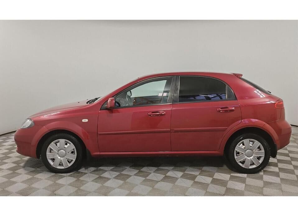 Chevrolet Lacetti 1.6 AT (109 л.с.)