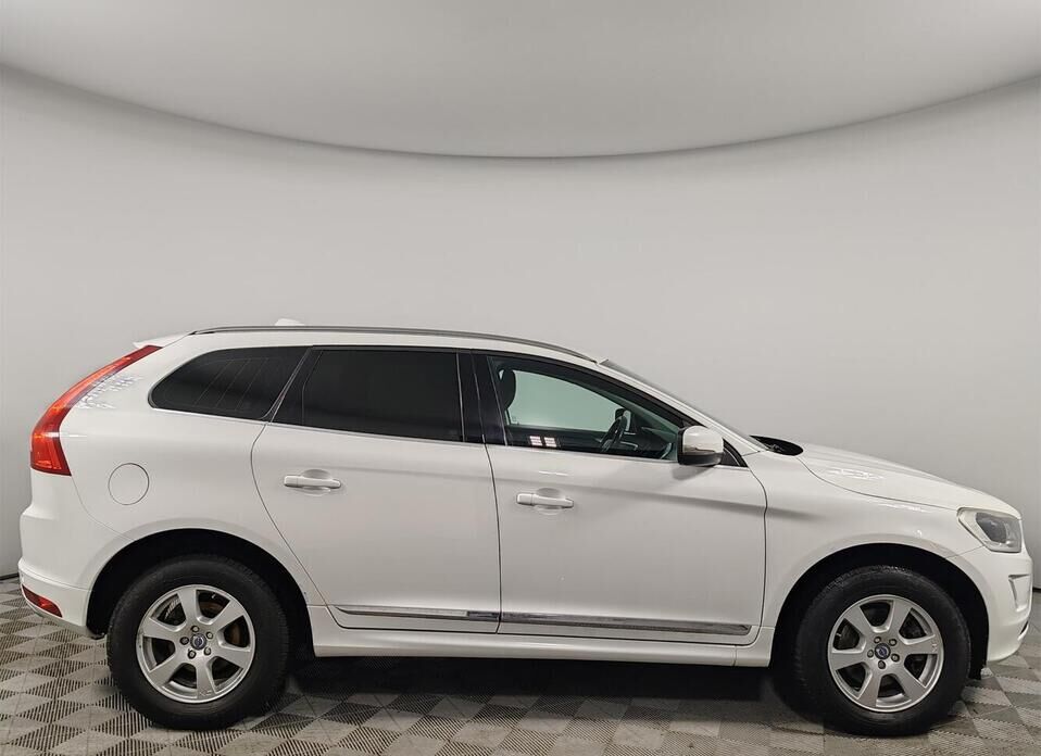 Volvo XC60, I Рестайлинг 2.4d AT (215 л.с.) 4WD