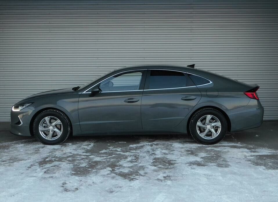 Hyundai Sonata 2.0 AT (160 л.с.)