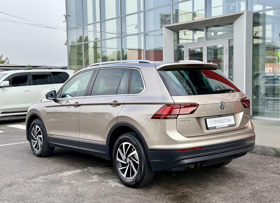 Volkswagen Tiguan, II 1.4 AMT (150 л.с.)