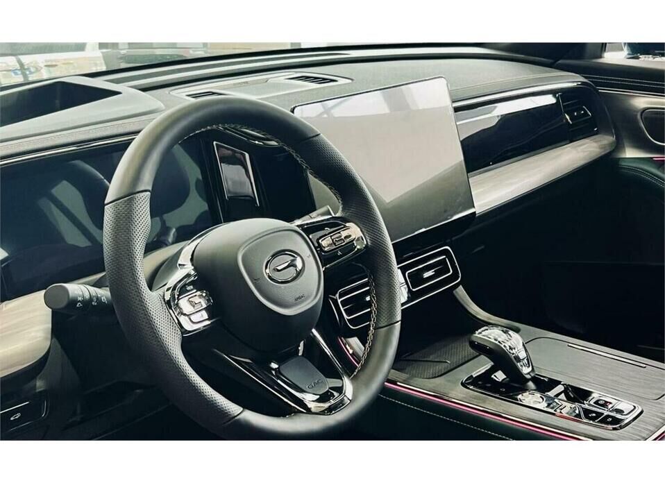GAC GS8, II 2.0 AT (231 л.с.) 4WD