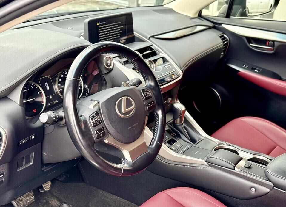 Lexus NX, I Рестайлинг 200 2.0 CVT (150 л.с.) 4WD