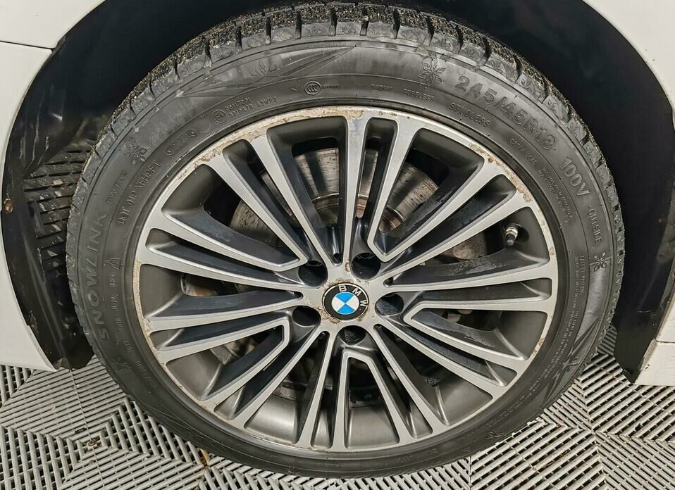 BMW 5 серии 518d 2.0d AT (150 л.с.)
