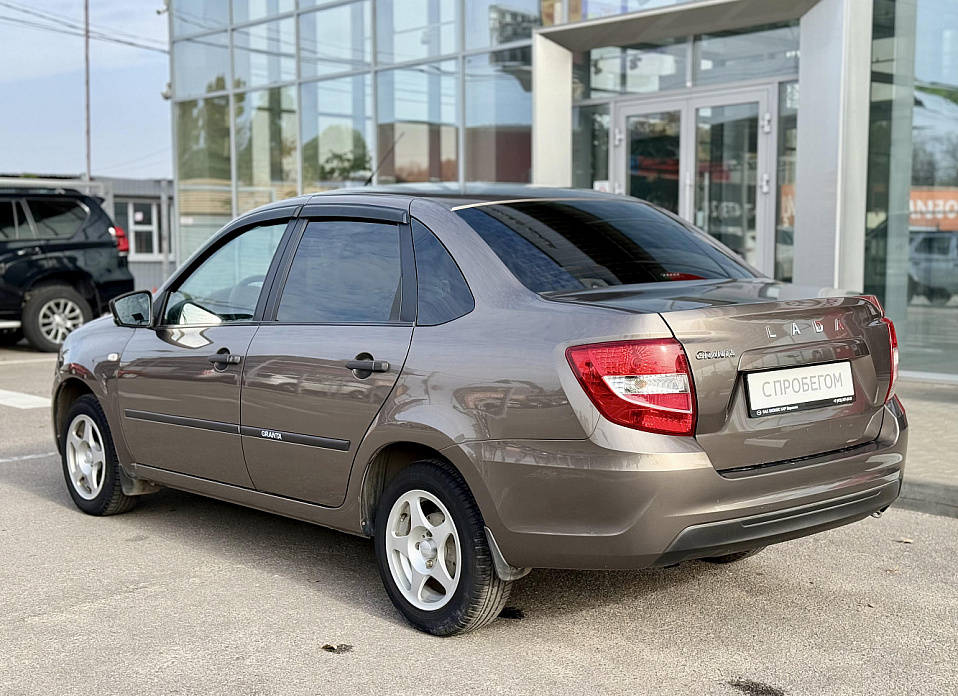 LADA (ВАЗ) Granta, I Рестайлинг 1.6 MT (87 л.с.)