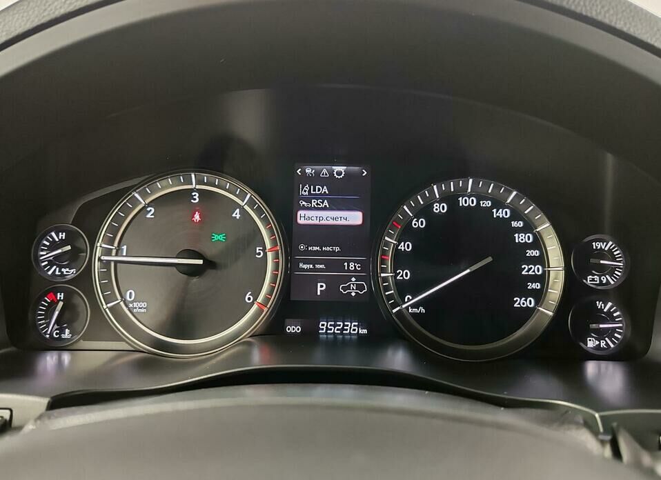 Lexus LX 450d 4.5d AT (272 л.с.) 4WD