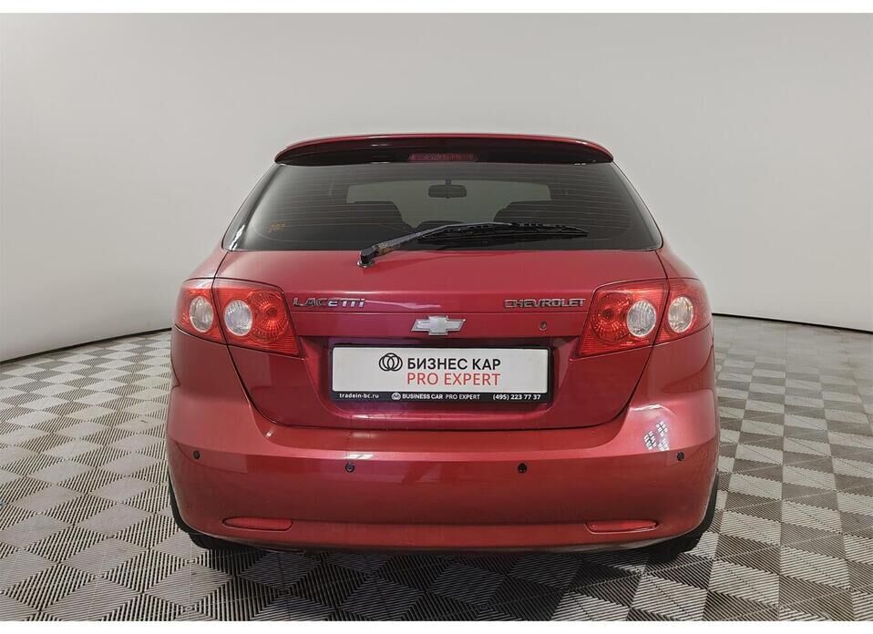 Chevrolet Lacetti 1.6 AT (109 л.с.)